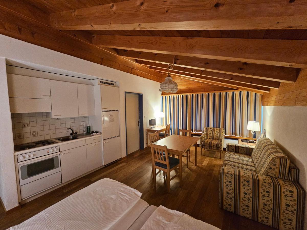Aparthotel Muchetta Wiesen Екстериор снимка