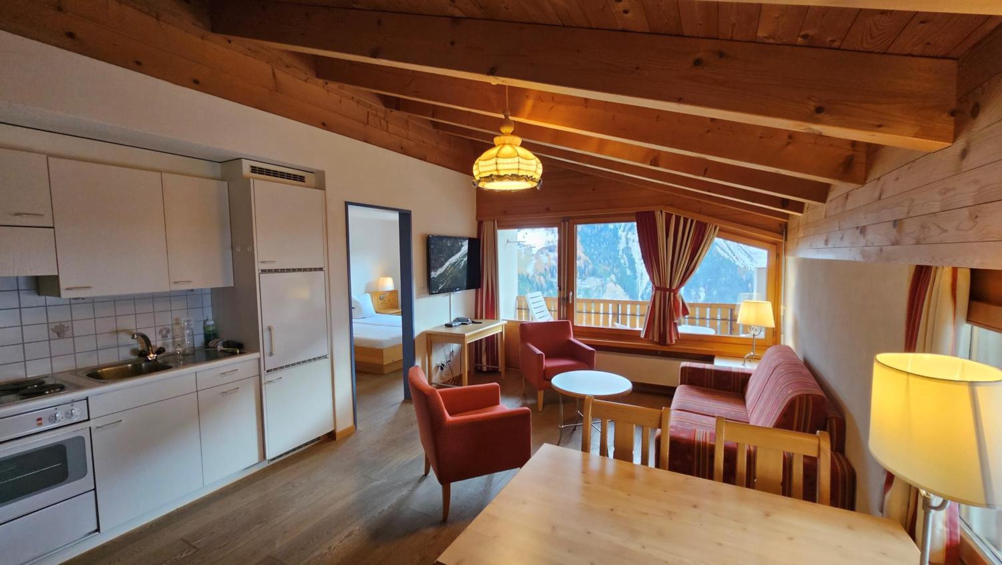 Aparthotel Muchetta Wiesen Екстериор снимка